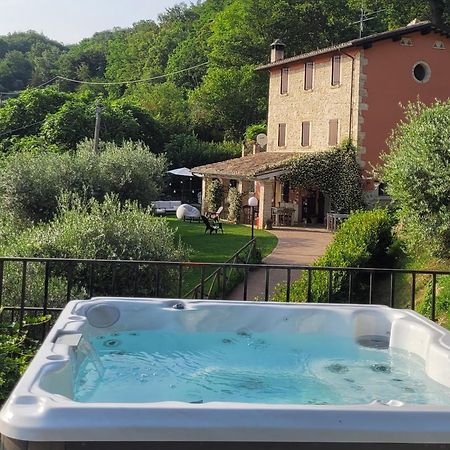 B&B L'Usignolo Ascoli Piceno Exteriör bild