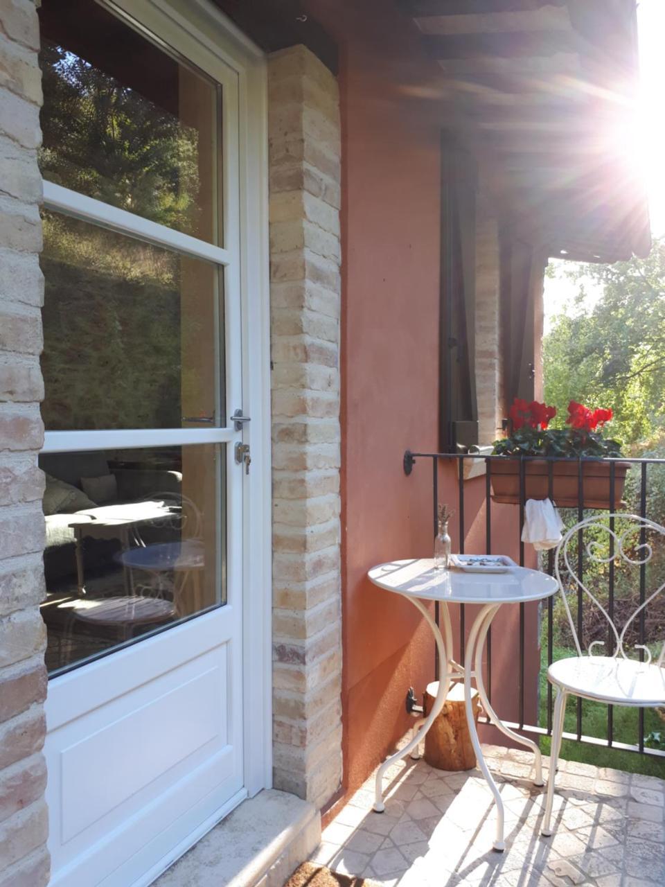 B&B L'Usignolo Ascoli Piceno Exteriör bild
